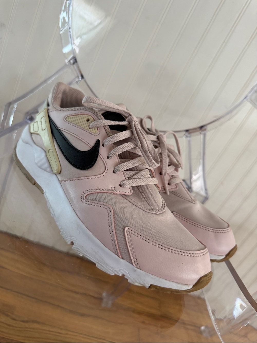 Nike Women’s Light Pink Athletic Sneakers with Black Swoosh